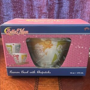Sailor Moon Ramen Bowl with Chopsticks - Multicolor